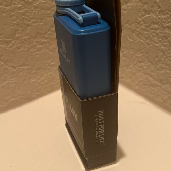 Stanley Stainless Steel Pre Party Flask Steel Blue 8oz Adventure Series NWT - Picture 4 of 10